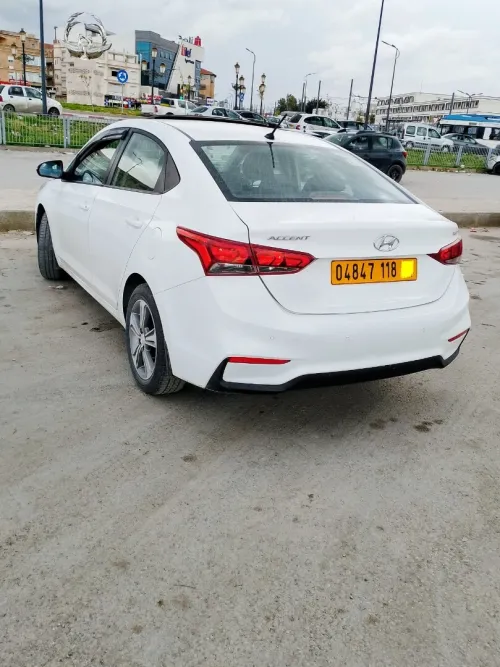 Hyundai Accent RB  4 portes 2018 Accent RB  4 portes