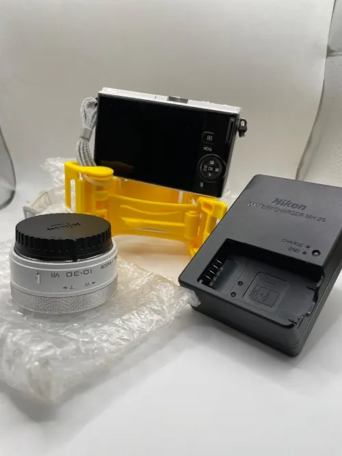 Nikon 1 j4