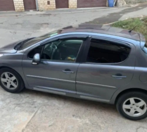 Peugeot 207 2011 