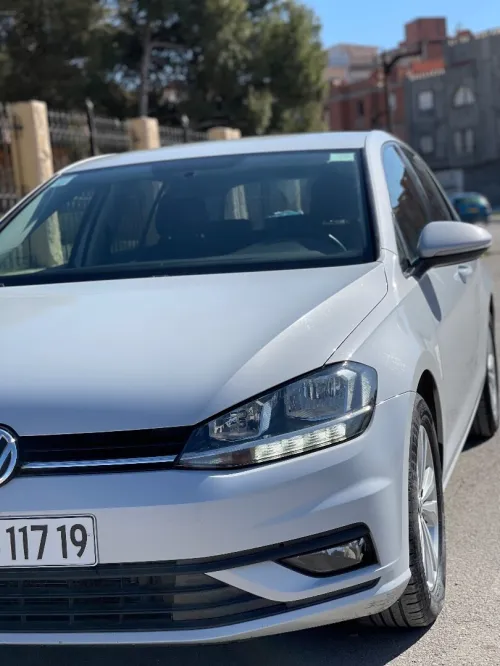 Volkswagen Golf 7 2017 Start