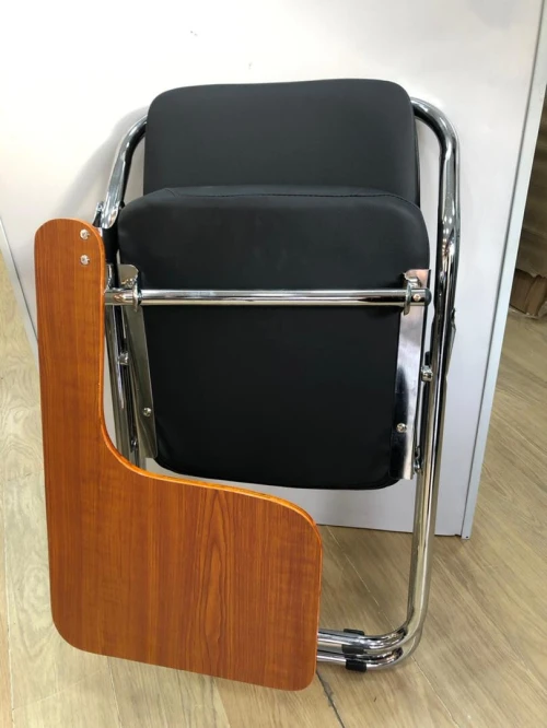 chaise pliante avec tablette integrée Compacte, légère