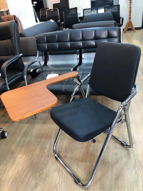 chaise pliante avec tablette integrée Compacte, légère