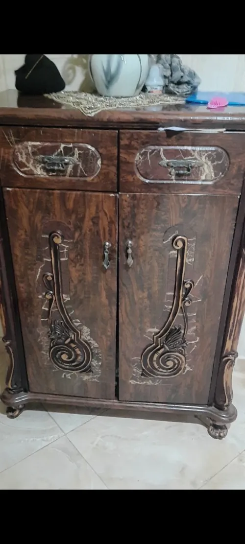 A Vendre multi meuble et foure