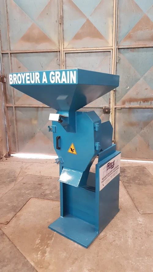 Broyeur a grain مطحنة الحبوب 