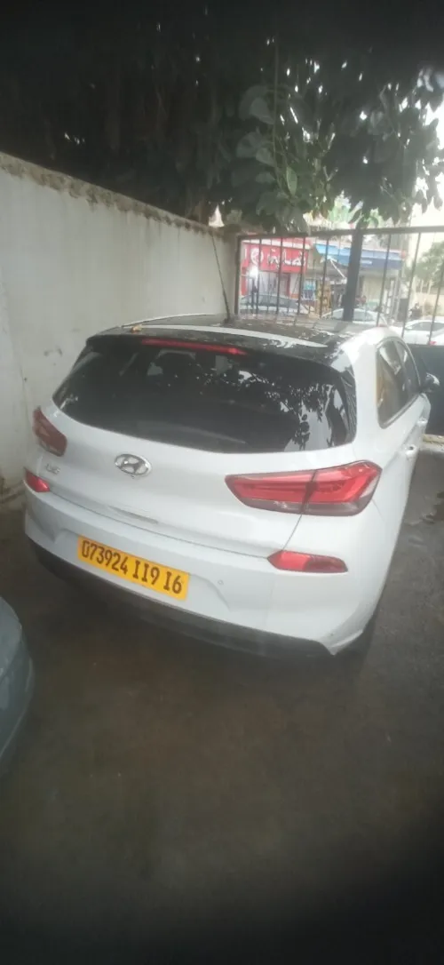 Hyundai i30 2019 Toute options