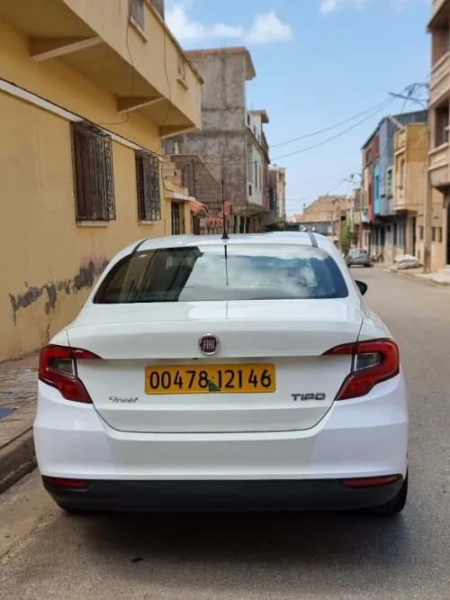 Fiat Tipo 2021 Street