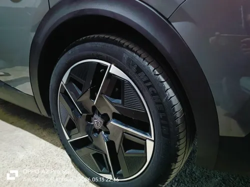 Peugeot 408 2024 GT