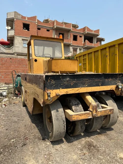 Richi compacteur Richi 1984