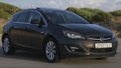 Opel Astra 2015 COSMO