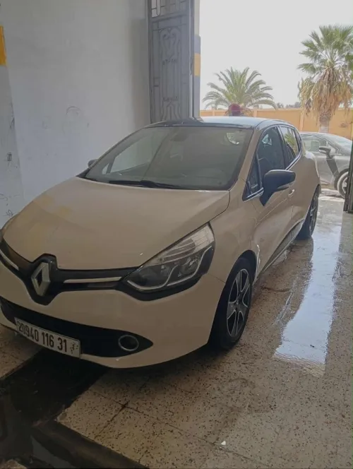 Renault Clio 4 2016 Ivory