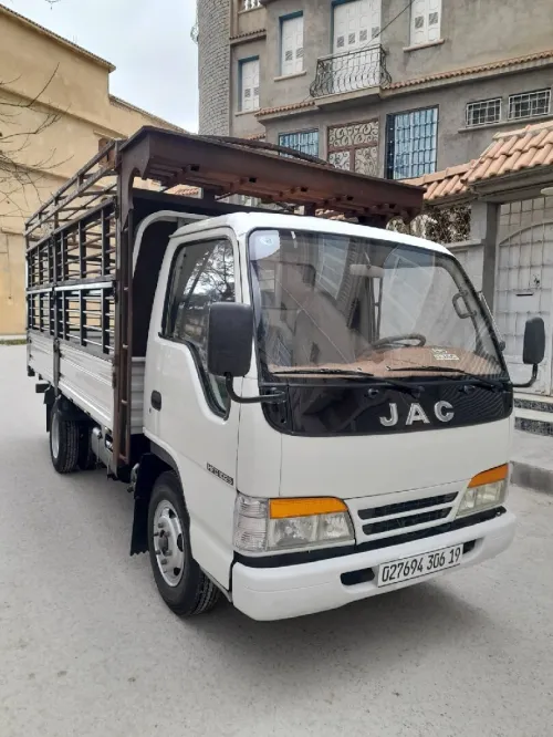 JAC 1025 2006