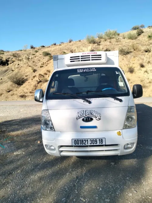 Kia K2700 frigo 2009