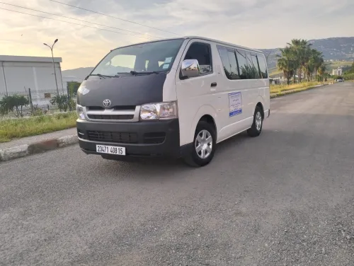 Toyota Hiace 2008
