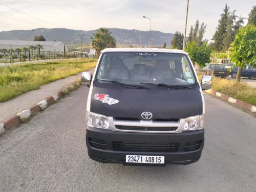 Toyota Hiace 2008