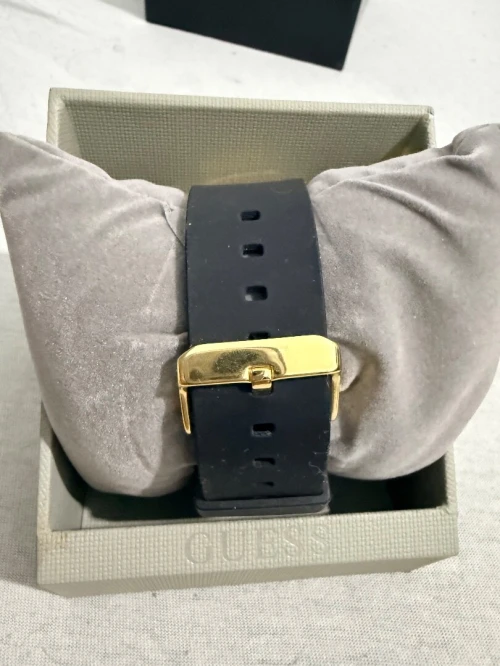 Montre guess homme