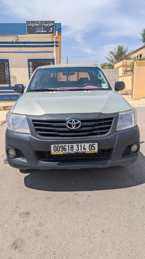 Toyota Hilux 2014 LEGEND DC 4x2