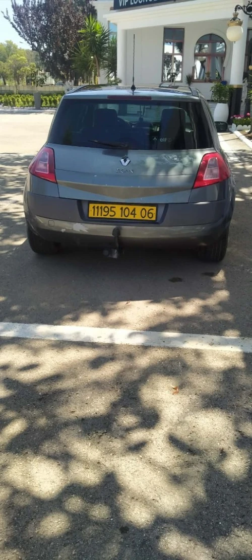 Renault Megane beri 2004 