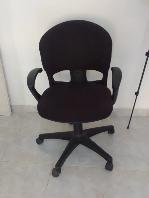 Chaise de Bureau robuste كرسي مكتب قوي ومتين