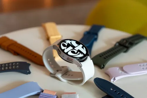 SAMSUNG Galaxy Watch6 Classic 47mm Montre connectée Bluetooth Noir