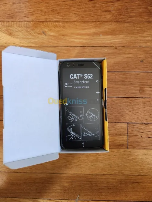 Cat Cat S62 - 128Gb - 4Gb - 5.7 Inch LCD - 4000MAh - Blister