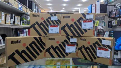 LENOVO THINKPAD E14 GEN 6 - ULTRA 7 255H - 16GO - 512GO SSD - ECRAN 14" WUXGA - INTEL ARC GRAPHICS