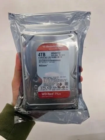WD RED PLUS NAS WARE 4TB - DISQUE DUR HDD 3.5" - 7200 RPM - SATA 6 GB/S - 256MB CACHE - WD40EFZZ