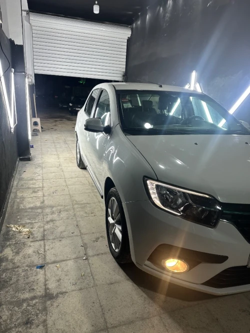Renault Symbol 2019 Édition white