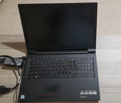 Vend PC  lenovo 15.6 pouce