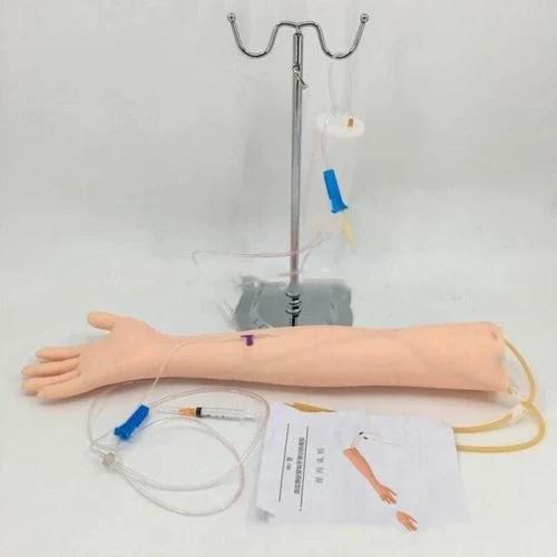 Mannequin de secourisme مجسم الإسعافات الأولية