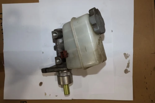 Pièces détachées à vendre 