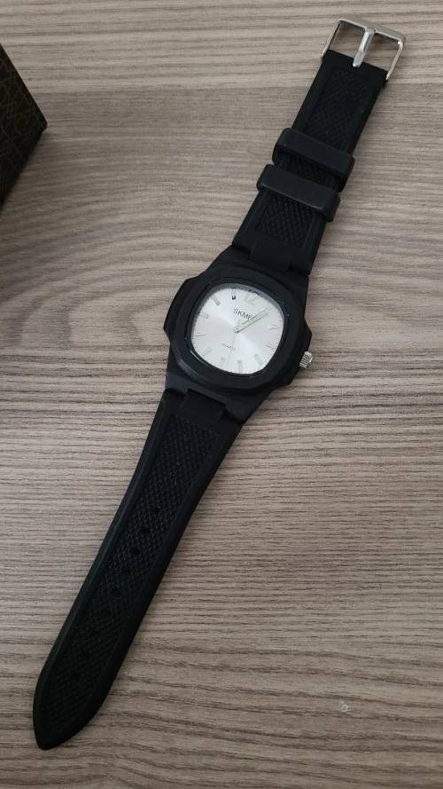 watch neuf waterproof