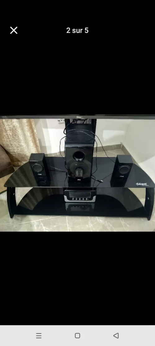 Table TV en verre noir géant+ TV LED géant 42puc