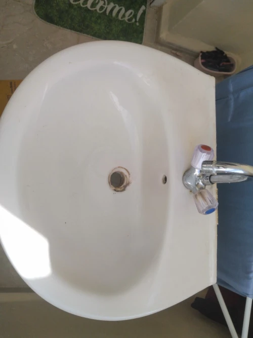 LAVABO +ROBINET 