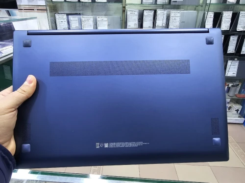 -vendu- SAMSUNG Galaxy Book  i3 11eme
