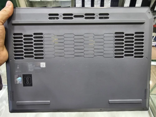 -VENDU- LENOVO LOQ Gen 9 i5-12450HX 16G/512 SSD