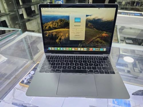 -VENDU- Macbook Air i5-2019 (13,1 inch , 2019)  8G/128