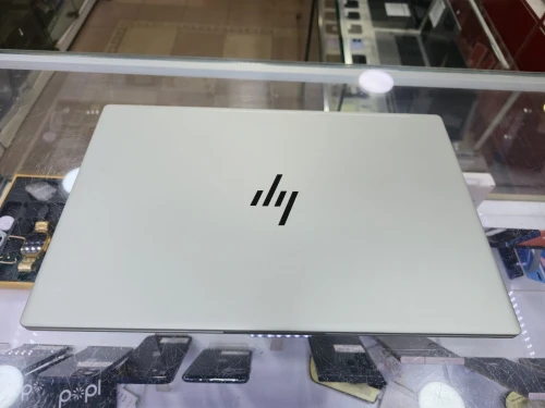 -VENDU- HP Envy 17 Ultra7 155H 32G/1T 17.3 FHD IPS TACTILE  (16 Cores, 22 Threads, 24 MB Cache)