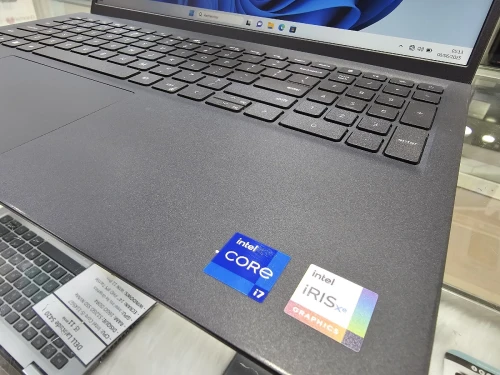 -VENDU- DELL Inspiron 15 3530 TACTILE i7-1355U 16G/512G  (10 Cores, 12 Threads, 12 MB Cache)