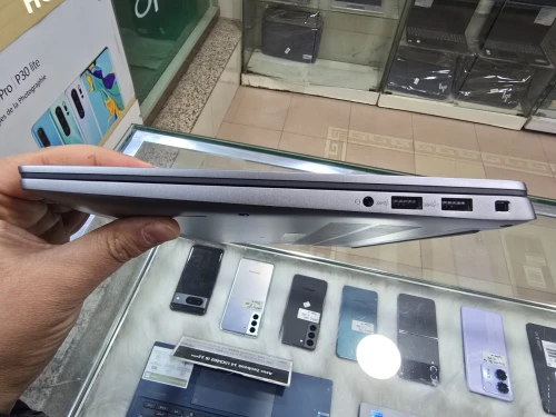 -VENDU- DELL Latitude 7450 Ultra7 165U 32G/512 FHD+ IPS  Cycle 7