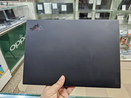 - VENDU- Thinkpad x1 Carbon Gen 10 i5-1250P 16G/512G  (12 Cores, 16 Threads, 12 MB Cache) 