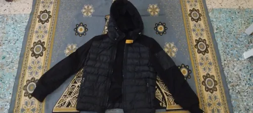 Veste a capuche m9atna