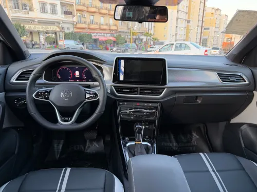 Volkswagen T-Roc 2025 R-Line 