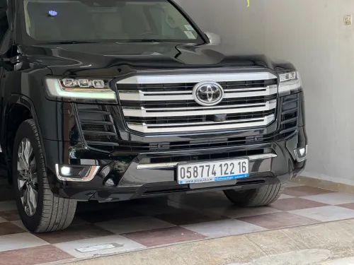 Toyota Land Cruiser  2022 Vx-R