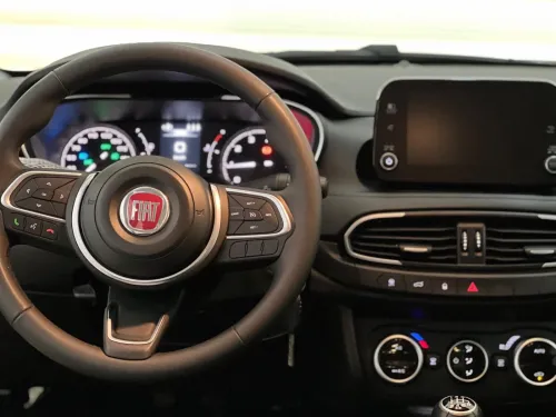 Fiat Tipo Sedan 2025 Life