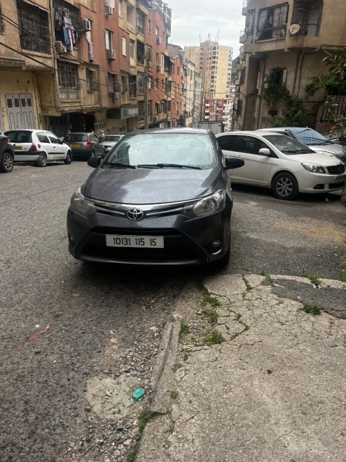 Toyota Yaris Sedan 2015 Style