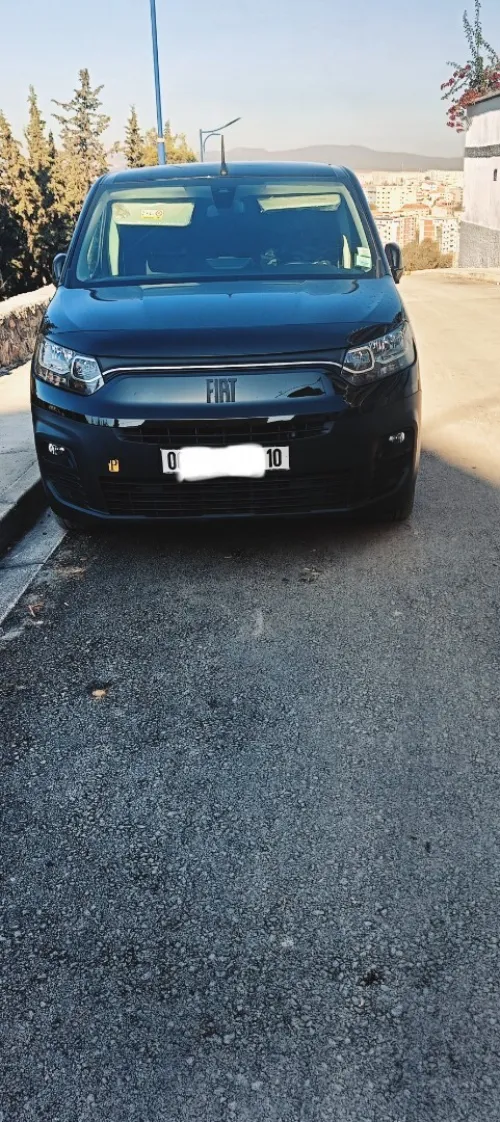 Fiat Doblo 2024 Italien