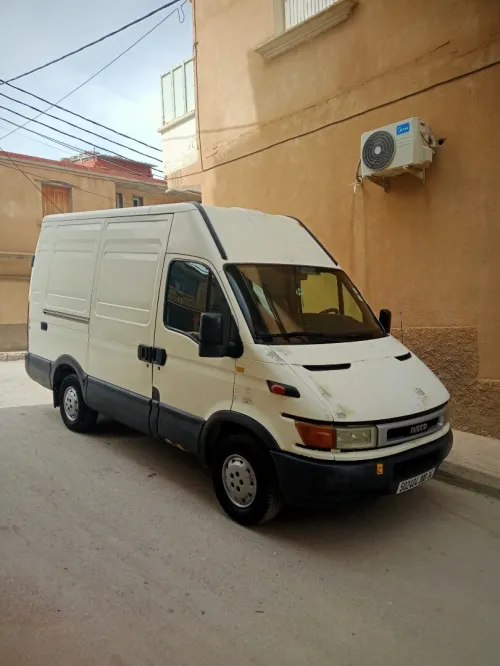 iveco c9 2000