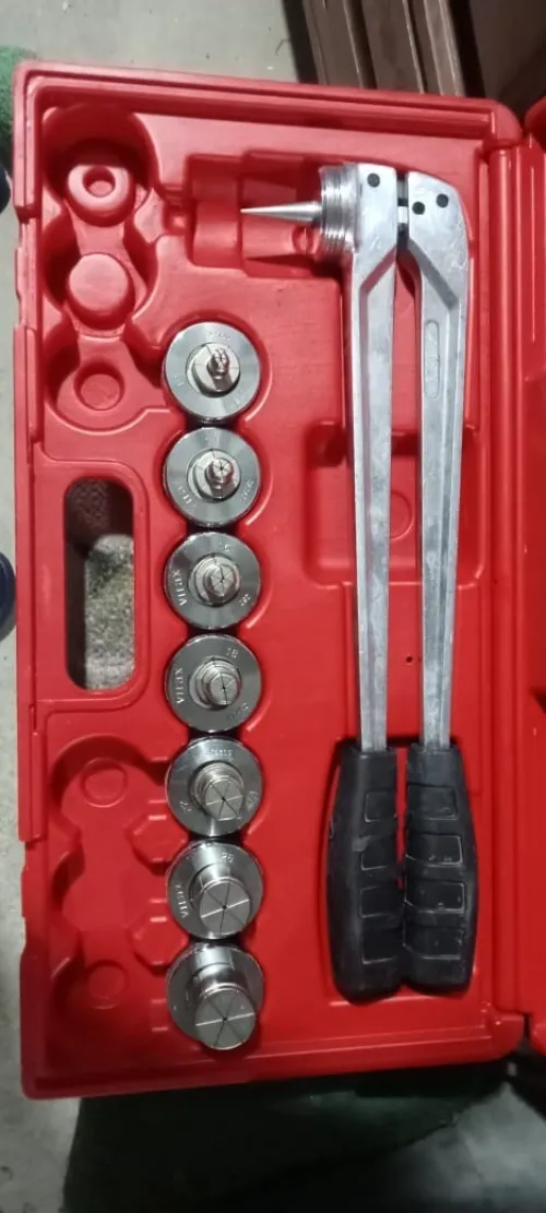 Outillage plomberie