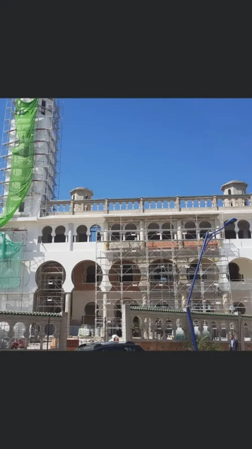 Monocouche facades 