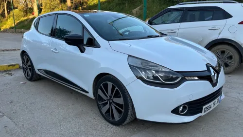 Renault Clio 4 2014 Seventeen